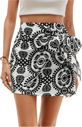 WDIRARA Women's Allover Print Knot Side High Waist Wrap Skirt Zipper Back Boho Mini Skirt